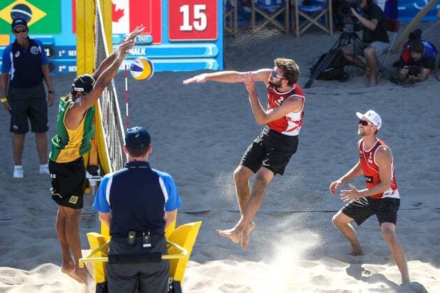 BEACHVOLLEYBALL - FIVB World Tour Finals TORONTO,CANADA,16.SEP.16 - Beach volleyball Beachvolleyball - FIVB World Tour 2016, Finals. Image shows Ben Saxton and Chaim Schalk (CAN) and Goncalves Oliveira Junior (BRA). GEPAxpictures xMaticxKlansek