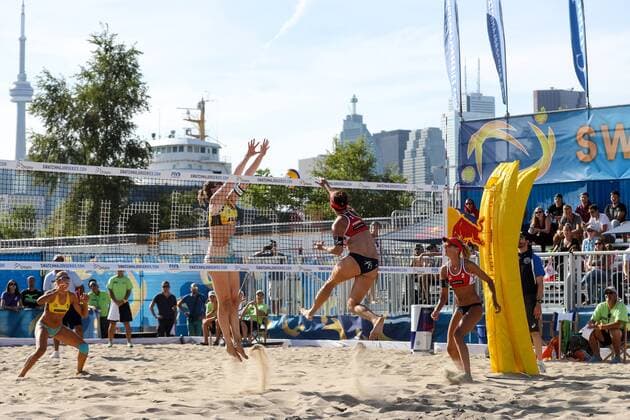 BEACHVOLLEYBALL - FIVB World Tour Finals TORONTO,CANADA,16.SEP.16 - Beach volleyball Beachvolleyball - FIVB World Tour 2016, Finals. Image shows Julia Sude and Chantal Laboureur (GER) and Isabelle Forrer and Anouk Verge Depre (SUI). GEPAxpictures xMaticxKlansek