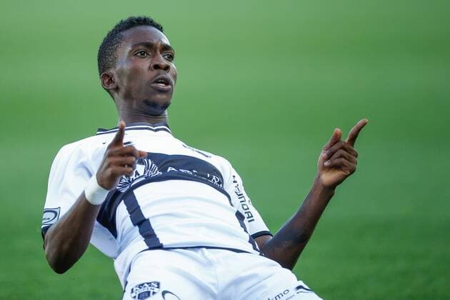 Eupen s Henry Chukwuemeka Onyekuru celebrates after scoring during the Jupiler Pro League match between Club Brugge KV and AS Eupen, in Brugge, Saturday 17 September 2016, on day 7 of the Belgian soccer championship. BRUNOxFAHY  x04933907x