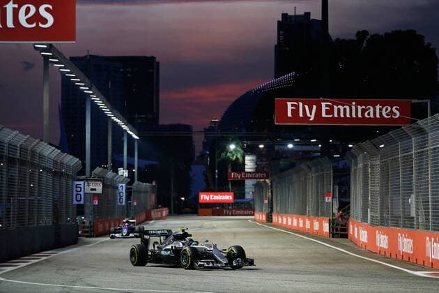 Motorsports: FIA Formula One World Championship WM Weltmeisterschaft 2016, Grand Prix of Singapore, 6 Nico Rosberg (GER, Mercedes AMG Petronas Formula One Team), xHOCHxZWEIx