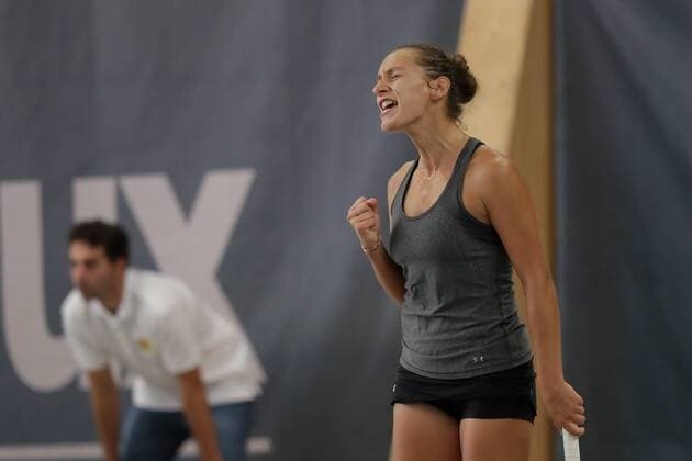 Sermelux open 2016 17.09.2016, Tennis, Tournoi Sermelux Open, Petange vl: Elixane Lechamia (FRA - Frankreich), Siegerin 2016 bejubelt den Titelgewinn 2016 