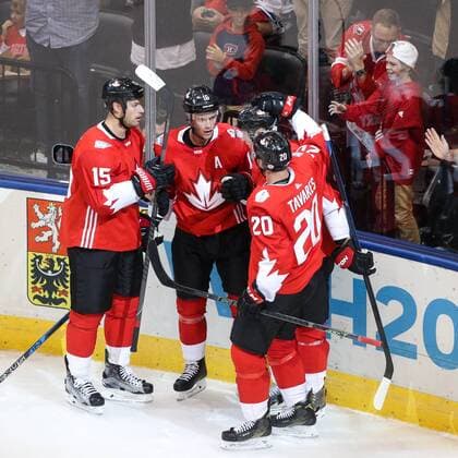 Ice hockey Eishockey - World Cup of Hockey 2016 TORONTO,CANADA,17.SEP.16 - ICE HOCKEY - NHL Eishockey Herren USA National Hockey League, World Cup of Hockey 2016, Canada vs Czech Republic. Image shows the rejoicing of Canada. GEPAxpictures xMaticxKlansek