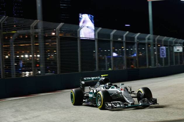 Motorsports: FIA Formula One World Championship WM Weltmeisterschaft 2016, Grand Prix of Singapore, 6 Nico Rosberg (GER, Mercedes AMG Petronas Formula One Team), xHOCHxZWEIx