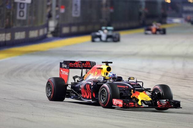 Singapore Grand Prix 15 - 18 September 2016 18.09.2016 - Race, Daniel Ricciardo (AUS) Red Bull Racing RB12 