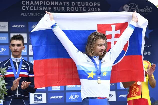 Themen der Woche - Sport Bilder des Tages - SPORT Radsport, Herren EM in Plumelec, Sieger Peter Sagan Second placed French Julian Alaphilippe and Slovakian winner Peter Sagan the men s elite race, at the European Road cycling Rad Radsport Strasse championships, 232,9 km from and to Plumelec, France, Sunday 18 September 2016. FREDxPORCU  x04935072x
