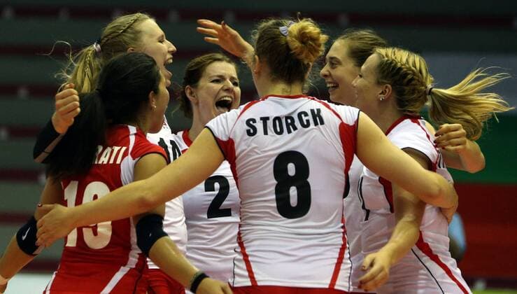 Volleyball, Damen EM Quali, Schweiz - Montenegro 18.09.2016 Sofia(Bulgaria) Switzerland-Montenegro European qualifiers women s volleyball Lara Kuenzler(2L), Linda Kronenberg(3L),Madlaine Matter(5L) and Sarah Troesch (r) Switzerland celebration :Str 