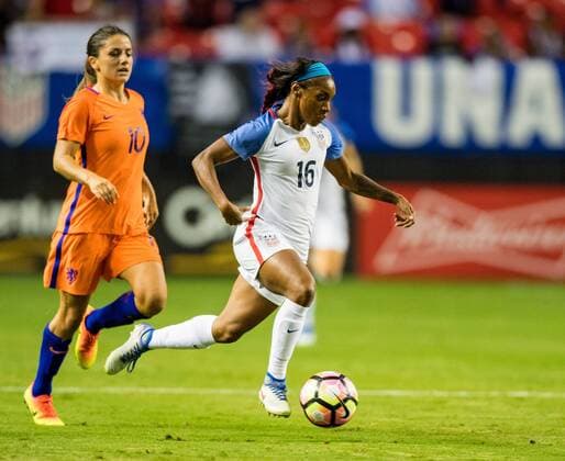 USWNT F Crystal Dunn (16) during the Women s International Soccer match between the Netherlands and the United States at the Georgia Dome on September 18, 2016 in Atlanta, GA. CSM Soccer 2016: Netherlands vs United States SEP 18 - ZUMAc04_