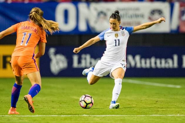 USWNT D Ali Krieger (11) during the Women s International Soccer match between the Netherlands and the United States at the Georgia Dome on September 18, 2016 in Atlanta, GA. CSM Soccer 2016: Netherlands vs United States SEP 18 - ZUMAc04_