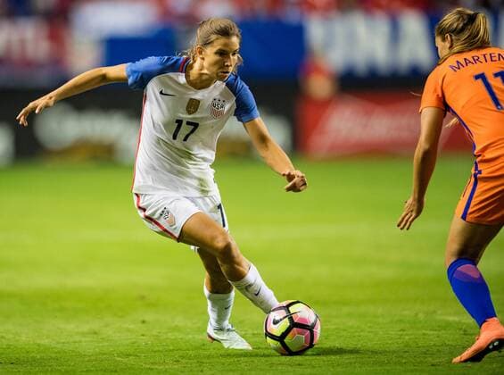 USWNT M Tobin Heath (17) during the Women s International Soccer match between the Netherlands and the United States at the Georgia Dome on September 18, 2016 in Atlanta, GA. CSM Soccer 2016: Netherlands vs United States SEP 18 - ZUMAc04_