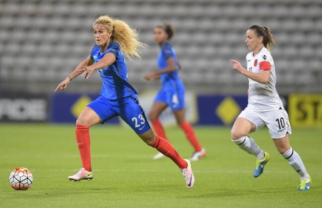 Fußball, Damen EM Quali, Frankreich - Albanien Kheira Hamraoui ( France ) FOOTBALL : Frankreich vs Albanien - EM Quali Nationalteam Länderspiel Frauen Frauenfußball - Paris - 20 09 2016 FedericoPestellinix 