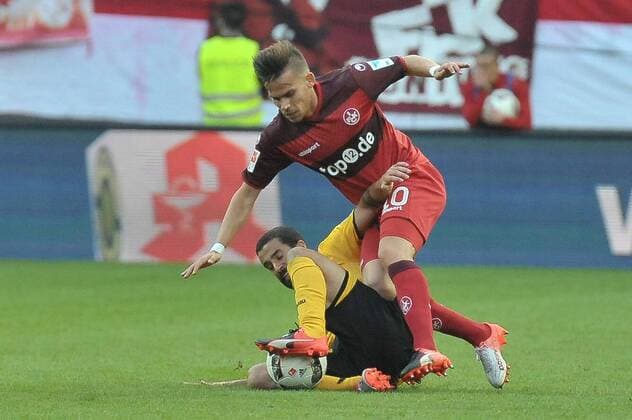 21.09.2016, xtkx, Fussball 2.Bundesliga, 1. FC Kaiserslautern - Dynamo Dresden, emspor, v.l. dd08 , Zoltan Stieber (Kaiserslautern), Kaiserslautern
