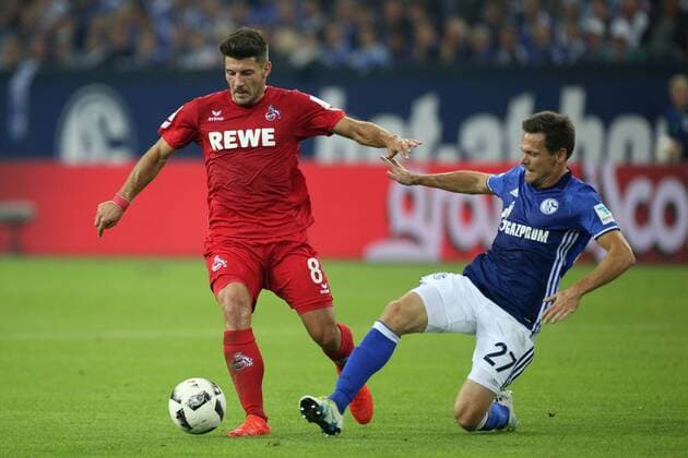 21.09.2016, Fussball GER, 1. Bundesliga Saison 2016 2017, 4. Spieltag, FC Schalke 04 - 1. FC Koeln, v. l. Milos JOJIC (1FC Koeln) im Duell mit Sascha RIETHER (FC Schalke 04)