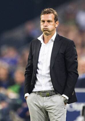 Themen der Woche - SPORT Bilder des Tages - Sport Gelsenkirchen, 21.09.2016, Veltins Arena, Fußball Trainer Markus Weinzierl (S04) Gestik FC Schalke 04 - 1. FC Köln