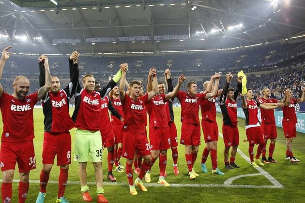 Schalke, Veltins-Arena, 21.09.16: Schlussjubel Köln im Spiel der 1. Bundesliga zwischen FC Schalke 04 vs. 1.FC Köln in der Saison 2016 2017.