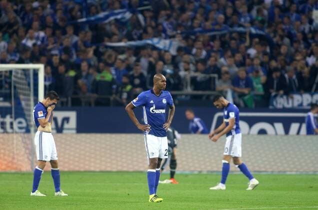 21.09.2016 - Naldo (FC Schalke 04) enttäuscht nach der 1:3 Niederlage beim BL-Spiel (Saison 2016 17) FC Schalke 04 - 1. FC Köln. Â
