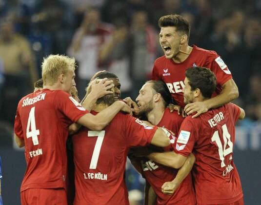 Veltins Arena Gelsenkirchen 21.9.2016, 1. Fussball Bundesliga Saison 2016 17, 4.Spieltag, Schalke 04 (S04) vs. 1.FC Köln (Koeln,Cologne)----- jubelnd v.li.: Frederik Sörensen (Soerensen, Sorensen, Koeln),Marcel Risse (Koeln), Marco Höger, Milos Jojic (Koeln), Jonas Hector (Koeln)