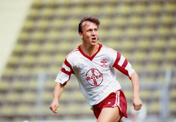 Andreas Thom (Bayer 04 Leverkusen)