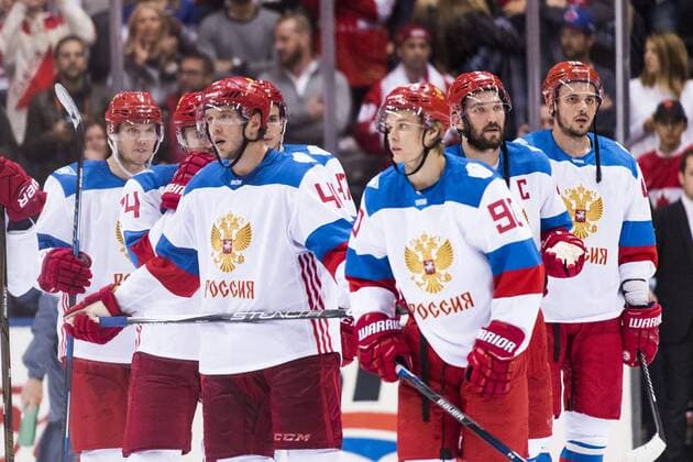 World Cup of Hockey, Kanada - Russland Rysslands Nikolay Kulemin och Vladislav Namestnikov deppar efter semifinalen i ishockey Kanada - Russland Länderspiel World Cup of Hockey Toronto.  Copyright: LUDVIGxTHUNMAN BB160924LT117