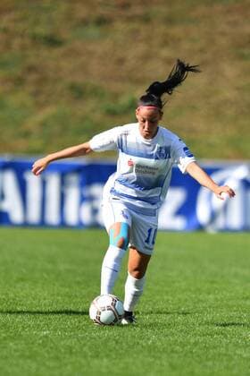Sofia Nati (MSV Duisburg) (10) flankt, Fussball, Allianz Frauen-Bundesliga, MSV DUISBURG - FF USV JENA, xmkx