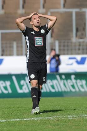 Thierry Steinmetz,FC Homburg- 19, verzweifelt nach vergebener Torchance, beim Spiel 1.FC 08 Homburg vs SSV Ulm, Fussball, Regionalliga Suedwest, 25.09.16, Homburg Saar Copyright: xFranzx Eibner-Pressefotox EP_pfz
