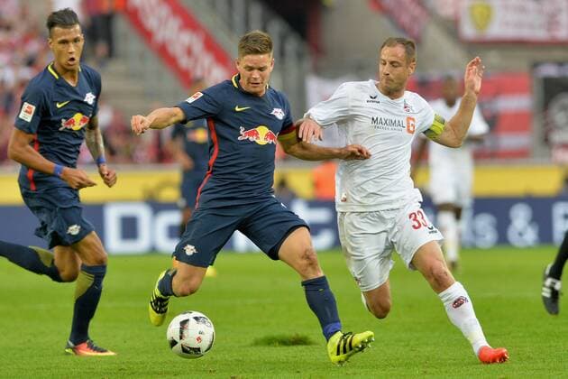 GER,1.FBL, 1. FC Koeln vs RB Leipzig 25.09.2016, Rhein-Energie-Stadion, Koeln, GER,1.FBL, 1. FC Koeln vs RB Leipzig, im Bild von links: Dominik Kaiser ( Leipzig 24 ), Matthias Lehmann ( Koeln 33 ) Foto © nordphoto Treese nordphotoxTreese