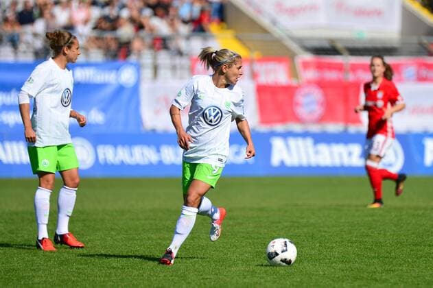 Anna Bl‰sse (Anna Blaesse, Wolfsburg, 9) München, Deutschland, 25.09.2016 - Fussball, Allianz Frauen Bundesliga, FC Bayern München - VfL Wolfsburg, , xKLx