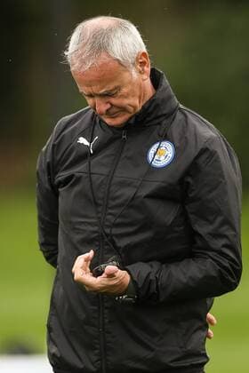 26.09.2016, Trainingsground, Leicester, ENG, UEFA CL, Leicester City, Training, im Bild Leicester City manager Claudio Ranieri Leicester City manager Claudio Ranieri during Trainingssession before the UEFA Championsleague Group G Match between Leicester City and FC Porto at the Trainingsground in Leicester, Great Britain on 2016 09 26. Leicester  EP_fil  