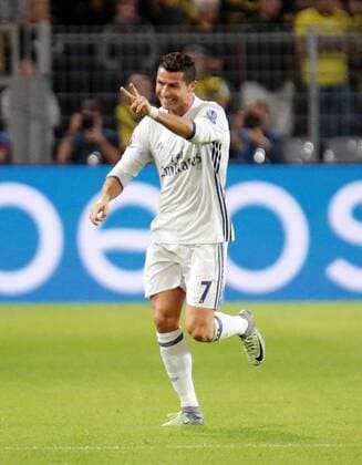 Bilder des Tages - SPORT 27.09.2016, xovx, Fussball UEFA Champions League, Borussia Dortmund - Real Madrid, emspor emonline, Christiano Ronaldo (Real Madrid) bejubelt das Tor zum 0:1, Aktion. Dortmund