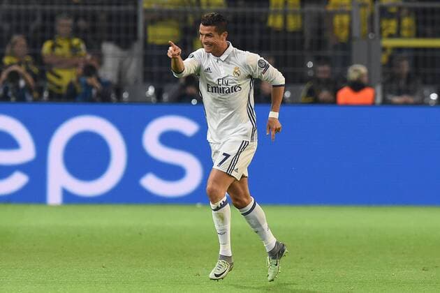 Fußball Champions League Gruppenphase 2. Spieltag Borussia Dortmund - Real Madrid am 27.09.2016 im Signal Iduna Park in Dortmund Torjubel zum 0:1 durch Cristiano Ronaldo ( Madrid ) xRx