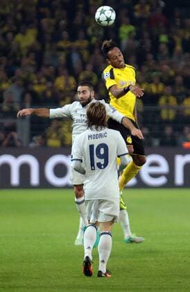 27.09.2016, xovx, Fussball UEFA Champions League, Borussia Dortmund - Real Madrid, emspor emonline, v.l. Dani Carvajal (Real Madrid), Luka Modric (Real Madrid), Pierre-Emerick Aubameyang (Borussia Dortmund), Aktion. Dortmund