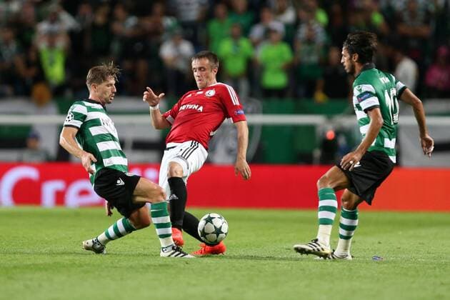 Lissabon, Portugal - Fussball, Champions League, Sporting Lissabon vs. Legia Warschau: ADREIN SILVA MIROSLAV RADOVIC BRYAN RUIZ  160927PYK0146