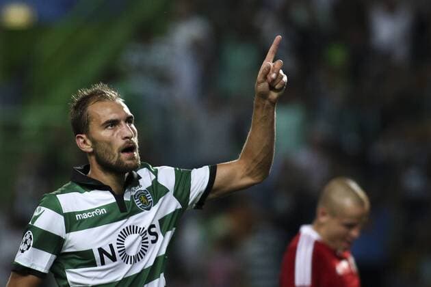 September 27, 2016 - Lisbon, Portugal - Sporting s forward Bas Dost celebrates after scoring a goal during the Champions League football match between Sporting CP and Legia Warsaw at Jose Alvalade Stadium in Lisbon on September 27, 2016. Sporting Clube de Portugal v Legia Warszawa - UEFA Champions League  - ZUMAn230