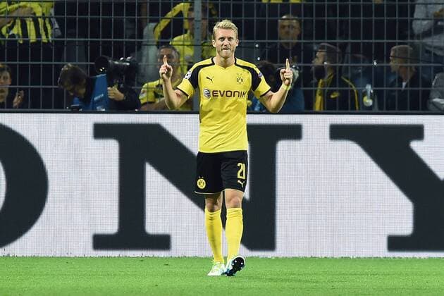 Fußball Champions League Gruppenphase 2. Spieltag Borussia Dortmund - Real Madrid am 27.09.2016 im Signal Iduna Park in Dortmund Torjubel zum 2:2 durch Andre Schürrle ( Dortmund ) xRx