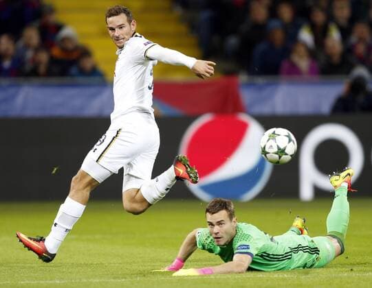 MOSCOW, RUSSIA - SEPTEMBER 27, 2016: CSKA Moscow s goalkeeper Igor Akinfeev (R) defends against Tottenham Hotspur s Vincent Janssen in their 2016 17 UEFA Champions League Group Stage football match at the Arena CSKA stadium. CSKA Moscow won the game 3:2. Mikhail Japaridze TASS  TS032983