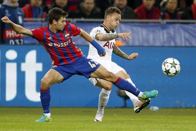 MOSCOW, RUSSIA - SEPTEMBER 27, 2016: CSKA Moscow s Georgy Shchennikov (L) and Tottenham Hotspur s Toby Alderweireld struggle for the ball in their 2016 17 UEFA Champions League Group Stage football match at the Arena CSKA stadium. CSKA Moscow won the game 3:2. Mikhail Japaridze TASS  TS03297E