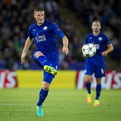27.09.2016. King Power Stadium, Leicester, England. UEFA Champions League Football. Leicester City versus FC Porto. Robert Huth of Leicester City on the ball. xGrahamxWilsonx  ActionPlus11793894