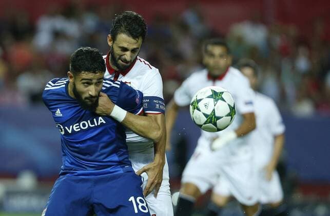 Fekir, Pareja. Champions League match between FC Sevilla and Olympique Lyon. In this picture, Fekir and Pareja. xRamonxNavarrox 