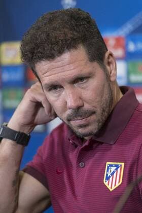 September 27, 2016 - Madrid, Spain - Manager Diego Simeone of Club Atletico de Madrid uring a press conference PK Pressekonferenz ahead of UEFA Champions League football match between Atletico Madrid and Bayern Munich at Vicente Calderon Stadium in Madrid, Spain on September 27, 2016. FC Bayern Muenchen Training Session and Press Conference  - ZUMAn230