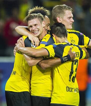 Dortmund, 27.09.2016, Signal-Iduna-Park Torjubel: Lukasz Piszczek (BvB), Pierre-Emerick Aubameyang (BvB), Raphael Guerreiro (BvB), Matthias Ginter (BvB) Borussia Dortmund - Real Madrid