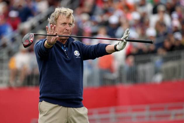 Golf, Prominente beim Ryder Cup 2016 in Chaska in Aktion GOLF - Ryder Cup 2016 CHASKA,MINNESOTA,USA,27.SEP.16 - GOLF - Ryder Cup, Hazeltine National Golf Club. Image shows Nigel Lythgoe. GEPAxpictures xDanielxGoetzhaber