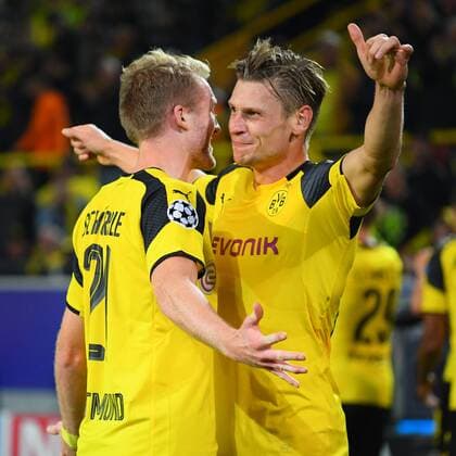 Fussball, UEFA Champions League, Saison 2016 2017, Spieltag 2, Borussia Dortmund vs Real Madrid, 27.09.2016, BVB Stadion Dortmund, Andre Schürrle Lukasz Piszczek BVB,