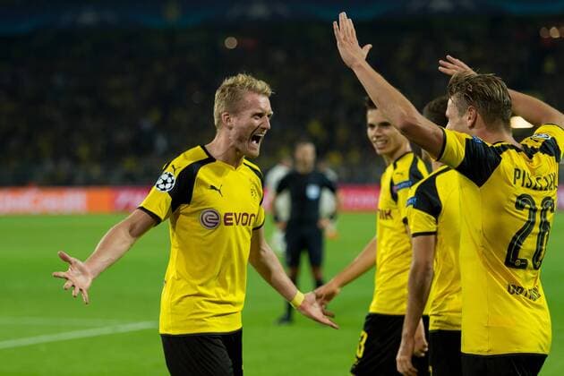 Dortmund, Germany 27.09.2016, UEFA Champions League - 2016 17 Season, Group F - Matchday 2, BV Borussia Dortmund - Real Madrid, 2:2, Torjubel, Andre Schuerrle (BVB) jubelt nach seinem treffer zum 2:2 ( DeFodi001