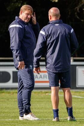 Gent s head coach Hein Vanhaezebrouck and Gent s assistant coach Peter Balette pictured during a training session of Belgian soccer team KAA Gent, Wednesday 28 September 2016, in Gent. Tomorrow Gent is playing Turkish club Atiker Konyaspor in the second match of the group stage of the Europa League competition. KURTxDESPLENTER  x04942186x