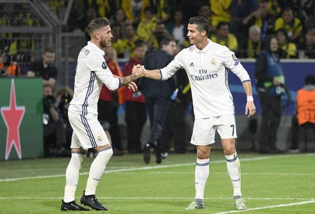Signal-Iduna Arena Dortmund, 27.9.2016, Champions League Saison 2016 17, Vorrunde, 2. Spieltag - Borussia Dortmund (BVB) vs. Real Madrid --- Sergio Ramos (Madrid), Christiano Ronaldo (Madrid)