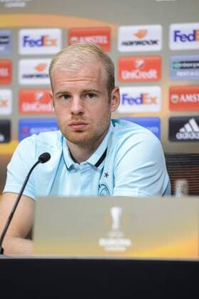 Ajax s Davy Klaassen pictured during a press conference PK Pressekonferenz of Dutch soccer team Ajax Amsterdam in Amsterdam, The Netherlands, Wednesday 28 September 2016. Tomorrow Ajax is playing the second game of the group stage of the Europa League competition against Belgian club Standard de Liege . NICOLASxLAMBERT  x04942457x