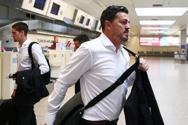 SOCCER - UEFA EL, Schalke vs RBS SALZBURG,AUSTRIA,28.SEP.16 - SOCCER - UEFA Europa League, group stage, FC Schalke 04 vs Red Bull Salzburg, preview, departure of RBS at the airport Salzburg W. A. Mozart. Image shows head coach Oscar Garcia (RBS). GEPAxpictures xFelixxRoittner