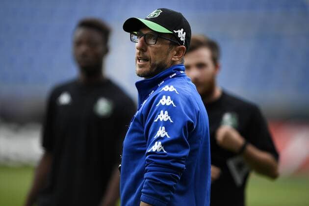 Sassuolo s head coach Italian Eusebio Di Francesco pictured during a training session of Italian soccer club US Sassuolo Calcio in Genk, Wednesday 28 September 2016. Tomorrow Sassuolo is playing the second game in the group stage of the Europa League competition against Belgian team KRC Genk. YORICKxJANSENS  x04942938x
