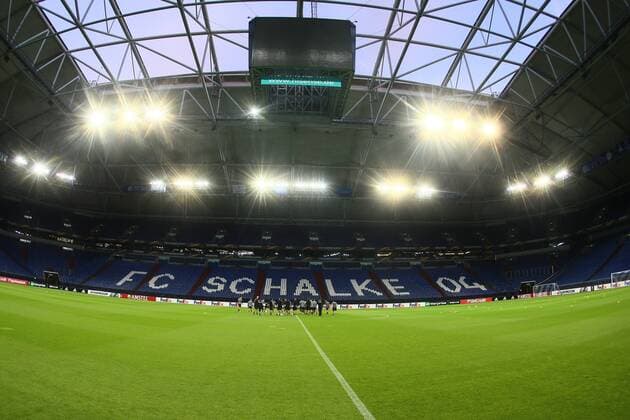 SOCCER - UEFA EL, Schalke vs RBS GELSENKIRCHEN,GERMANY,28.SEP.16 - SOCCER - UEFA Europa League, group stage, FC Schalke 04 vs Red Bull Salzburg, preview, training of RBS. Image shows the team of RBS. GEPAxpictures xFelixxRoittner