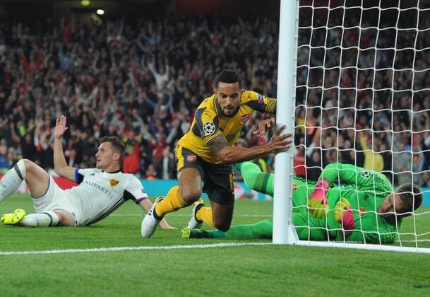 Football - 2016 2017 Champions League - Group A: Arsenal vs Basel Theo Walcott of Arsenal celebrates his goal early in the first half at the Emirates Stadium 