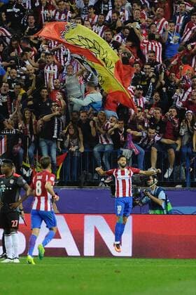 Atletico de Madrid Midfielder, Yannick Ferreira Carrasco, number 10 celebrates after scoring a goal (1,0). Round Matchday 2 of the CHAMPIONS league, soccer match between Atletico de Madrid - Bayern de Munich at the Vicente Calderon estadium, Madrid - Spain by September 28, 2016. PHOTO: Gregorio Lopez.  xGregorioxLopezx x SOCCERxSPAINx